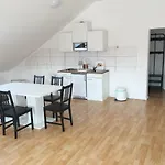 Monteurwohnung Satzvey מכרניך