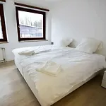 Monteurwohnung Satzvey * מכרניך