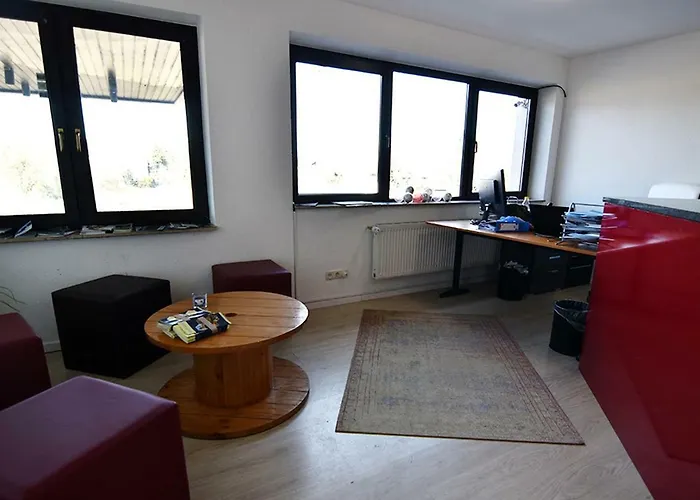 Monteurwohnung Satzvey 公寓 *